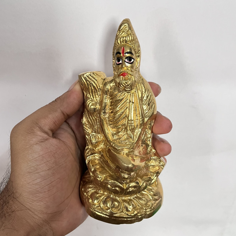 পিতলের ছোট লোকনাথ বাবার বিগ্রহ (৬ ইঞ্চি | ৭৪০ গ্রাম)