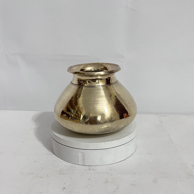 পিতলের পুরনো ঘটি (Vintage Polished Brass Ghoti)