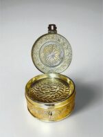 Brass Premium Quality Pandani Box – 750 gm | Handmade | Elegant Design - Image 3