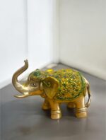 প্রিমিয়াম কোয়ালিটির পিতলের হাতি শোপিস – হোম ডেকোর, সৌভাগ্যের প্রতীক ও উপহার দেওয়ার জন্য পারফেক্ট - Image 2