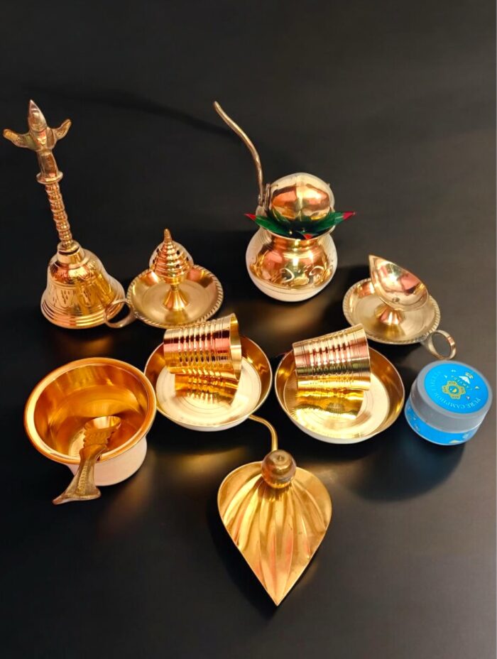img_5009 পিতলের মিনি পূজার বাসন সেট – ১৫ পিস | ১ কেজি - Image 1