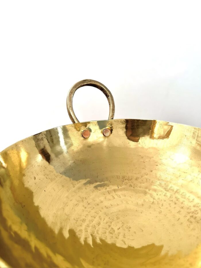 img_5132 পিতলের কড়াই - ১১ ইঞ্চি - ১ কেজি - Image 3