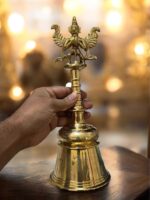 পিতলের বড় গুরুড় পাখি ঘণ্টা | ১১ ইঞ্চি | ৯৩০ গ্রাম | পূজা ও শোপিসের জন্য আদর্শ - Image 2