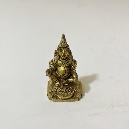 পিতলের এন্টিক ডিজাইনের ধন কুবের বিগ্রহ - ৩ ইঞ্চি - ২৩০ গ্রাম
