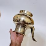 পিতলের বড় বদনা- পলিশ করা - ৭.৫ ইঞ্চি- ১ কেজি ৯৩০ গ্রাম - Image 2