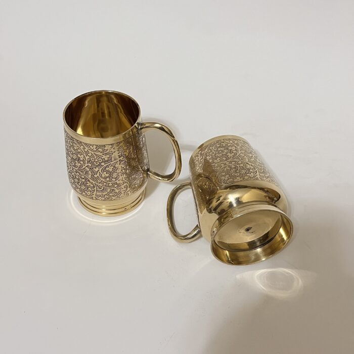 img_7618 Brass Mughal Design Mug - 500 ML - 330 gm - Image 6