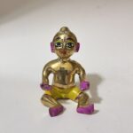 পিতলের বসা গোপাল - ৬ ইঞ্চি - ১ কেজি ৫৬০ গ্রাম