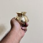 পিতলের ছোট ঘট - ১৪০ গ্রাম - ১০০ মিলি - Image 2
