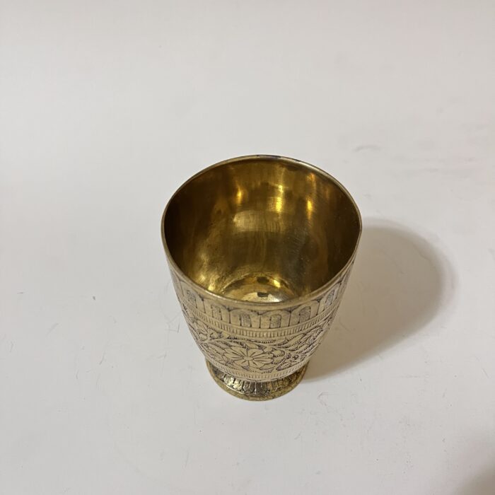 পিতলের পুরনো নকশা গ্লাস - ৫০০ মিলি- ৬০০ গ্রাম - Image 2