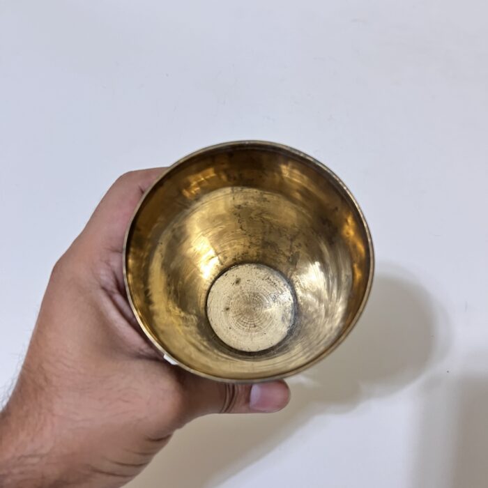 img_7786 পিতলের পুরনো গ্লাস- ৬০০ মিলি- ৬৪০ গ্রাম - Image 4