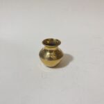 পিতলের ছোট ঘট- ২.৫ ইঞ্চি- ৭৮ গ্রাম