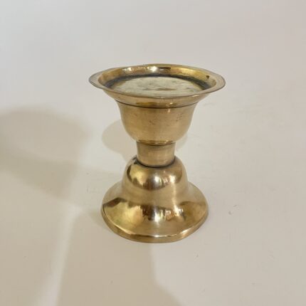 পিতলের পুরনো স্ট্যান্ড - পলিশ করা হয়েছে - ৬/৫ ইঞ্চি- ৩৭০ গ্রাম