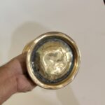 পিতলের পুরনো স্ট্যান্ড - পলিশ করা হয়েছে - ৬/৫ ইঞ্চি- ৩৭০ গ্রাম - Image 7