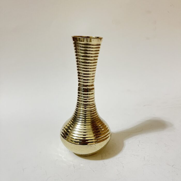 পিতলের ফুলদানি - ৮ ইঞ্চি- ৩২৪ গ্রাম - Image 1