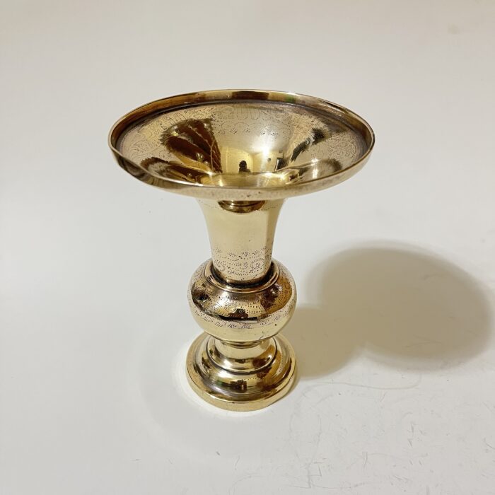 img_8101 পিতলের পুরনো কালেকশন- ৭ ইঞ্চি- ৬২০ গ্রাম - Image 3