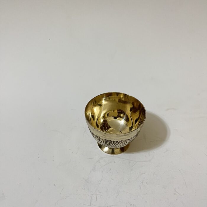 img_8182 পিতলের পুরনো বাটি - ৩.২ ইঞ্চি- ২০০ গ্রাম - Image 2