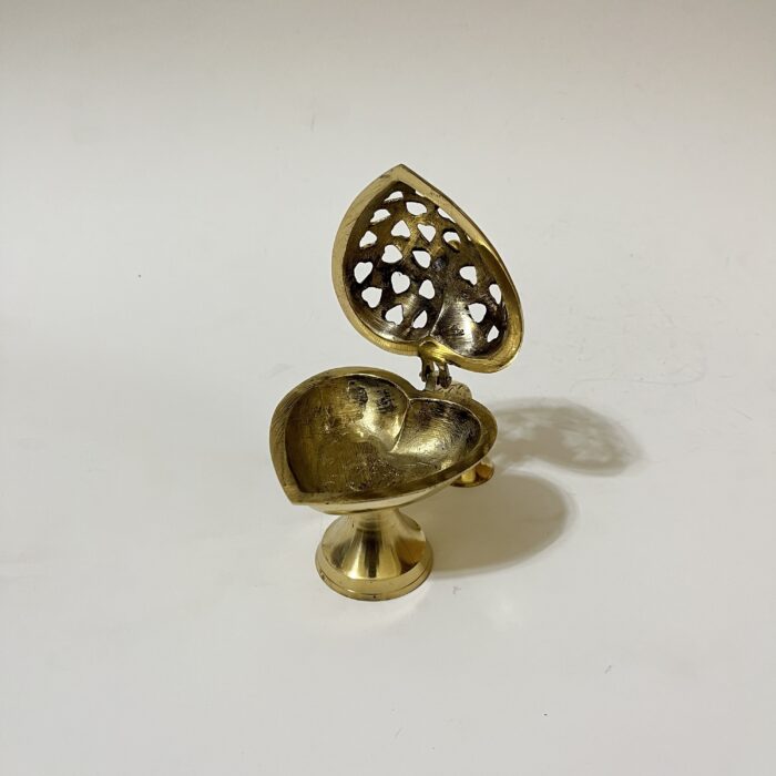 South indian unique Brass Item - 3 inches - 290 gram - Image 2