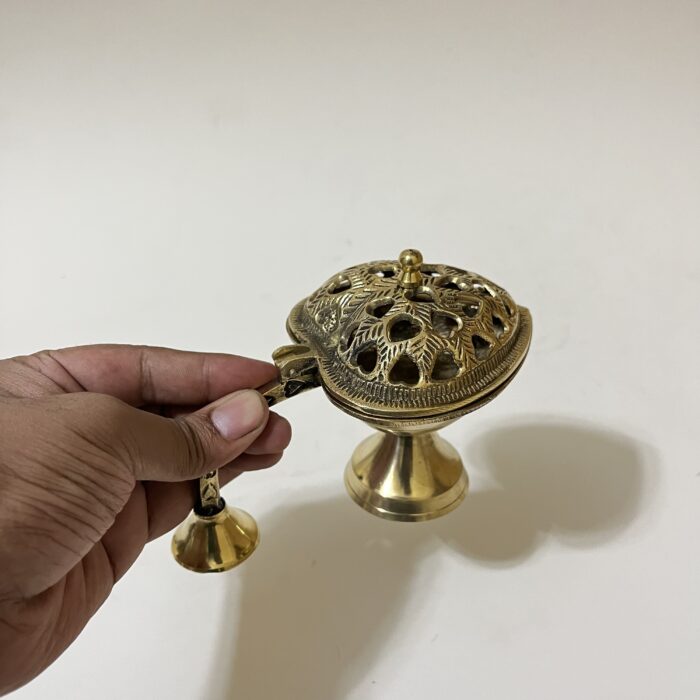 South indian unique Brass Item - 3 inches - 290 gram - Image 4