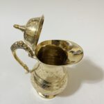 পিতলের মোগল ডিজাইন জগ- হাতে নকশা করা - ১ লিটার- ১২০০ গ্রাম - Image 3