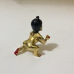 পিতলের বৃন্দাবনী লাড্ডু গোপাল - ৫ ইঞ্চি - ৬৫০ গ্রাম - Image 4