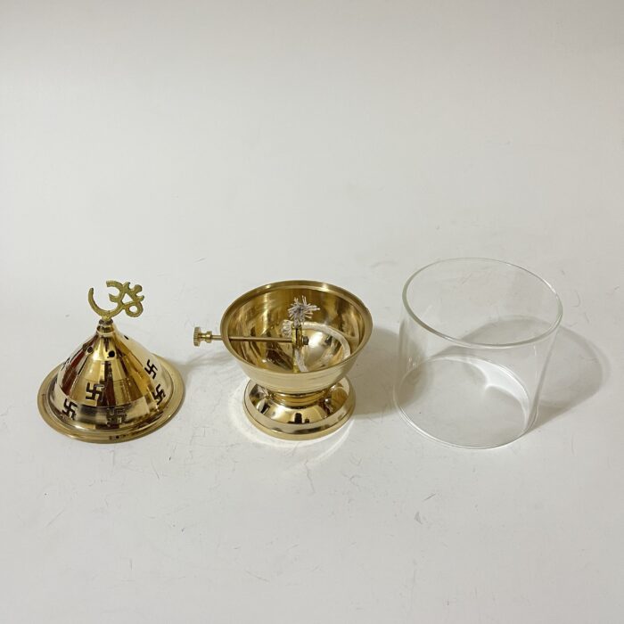 Brass Akhand Deep - 100 ml - 9.5 inches - 400 gram - Image 2