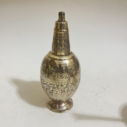 পিতলের পুরনো ল্যাম্প স্ট্যান্ড - নকশা করা - পলিশ করা - ৮০০ গ্রাম - ৯ ইঞ্চি