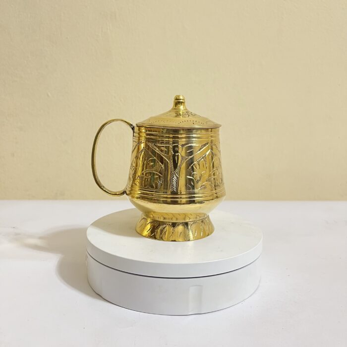 পিতলের ছোট মগ ডাকনা সহ- ৩.৫ ইঞ্চি - Image 1