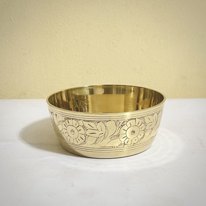 Brass Special Bowl - 6 inches - 720 gm - Image 1