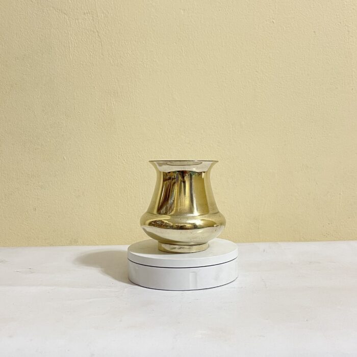 পিতলের পুরনো ঘটি - ৪ ইঞ্চি - ৫০০ গ্রাম - Image 1