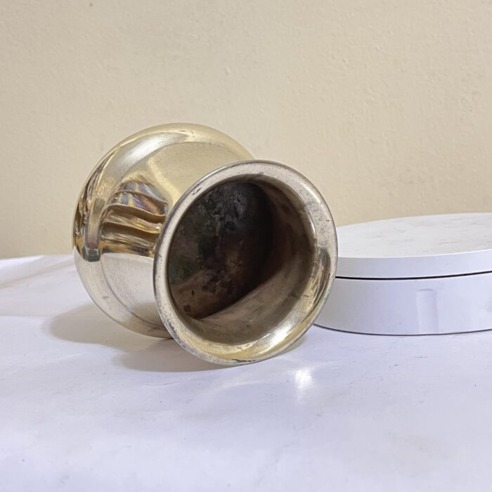 পিতলের পুরনো ঘটি - ৪ ইঞ্চি - ৫০০ গ্রাম - Image 3