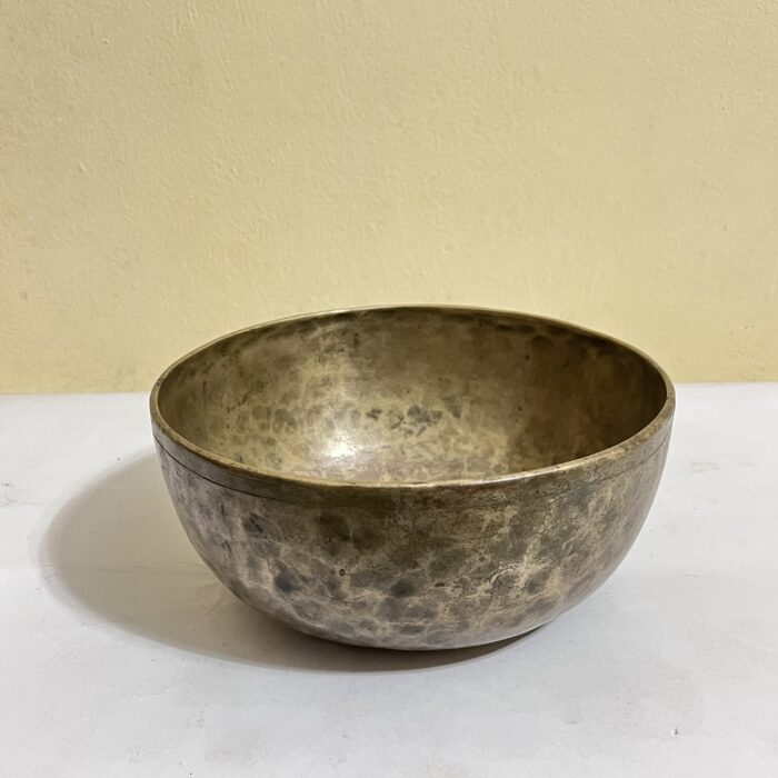 img_0649-2 কাসার পুরনো জাম বাটি - ৮.৫” - ১ কেজি ১৫০ টাকা - Image 1