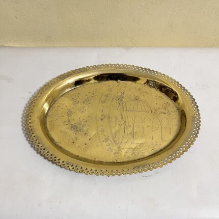 পিতলের পুরাতন ট্রে - 13 ইঞ্চি