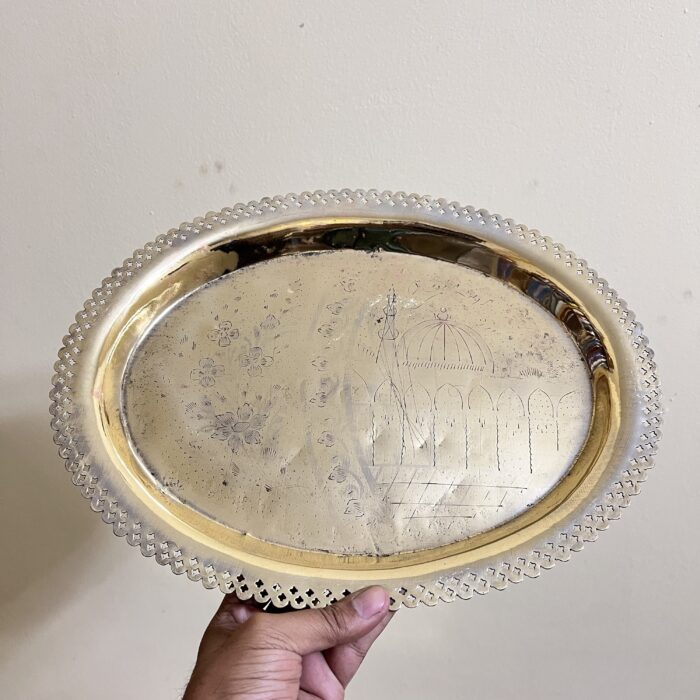 পিতলের পুরাতন ট্রে - 13 ইঞ্চি - Image 2