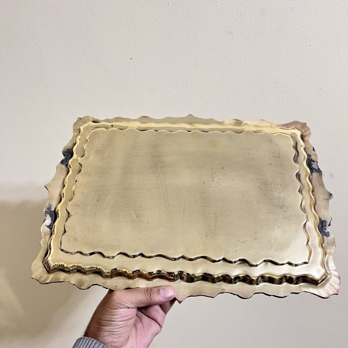 পিতলের পুরনো ট্রে - পলিশ করা - 14 ইঞ্চি - Image 3