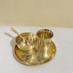 পিতলের নকশা বেবি ফিডিং সেট | ১ কেজি | প্লেট ৭.৫", বাটি ৪", গ্লাস ৩", টি‑চামচ ৫" - Image 2