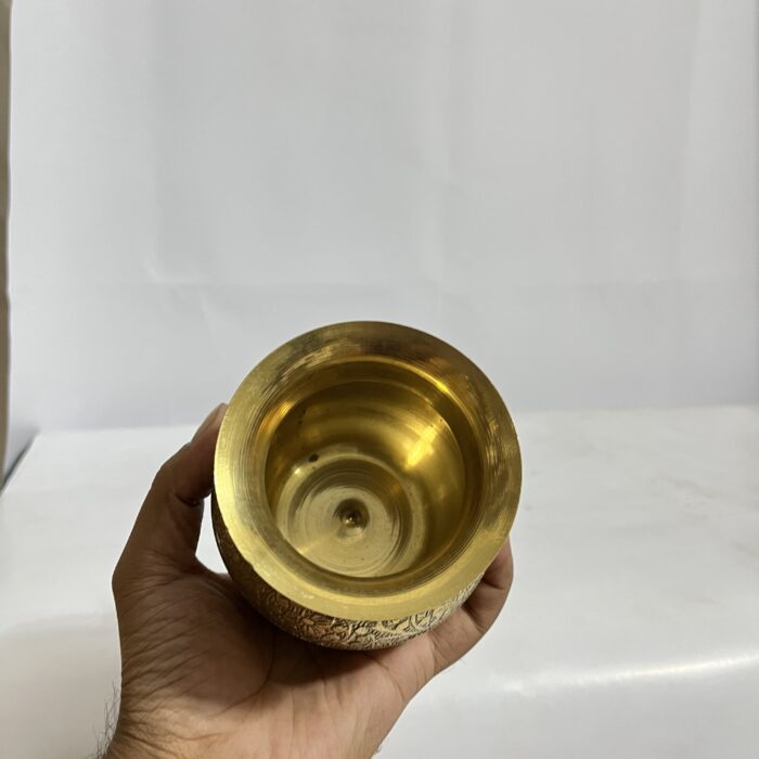South indian brass small ghoti - 400 ml - 320 gm - Image 4