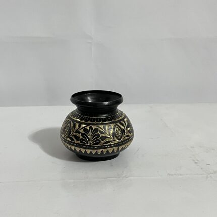 পিতলের কালো ঘটি - শোপিস - ২৭৫ গ্রাম - ৩ ইঞ্চি