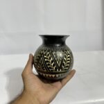 পিতলের মিনা করা কালো ঘট - শোপিস - ৬৫০ গ্রাম - ৪.৫ ইঞ্চি - Image 3