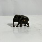 পিতলের পুরনো ছোট হাতি - শোপিস - ৩ ইঞ্চি - ১৫৫ গ্রাম - Image 2