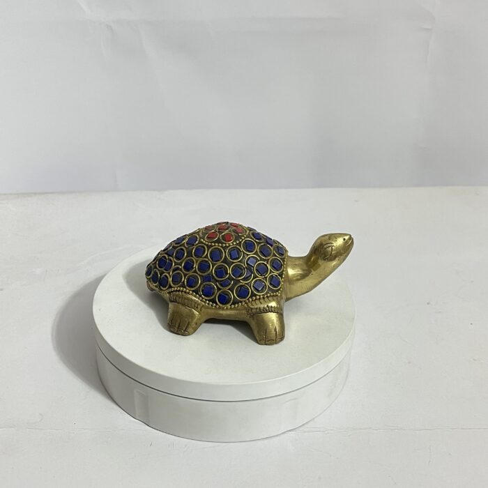 সাউথ ইন্ডিয়ান পিতল এবং স্টোনের কাজ করা কচ্ছপ - ৪ ইঞ্চি - ৩৪০ গ্রাম - Image 1