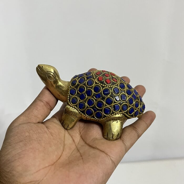 সাউথ ইন্ডিয়ান পিতল এবং স্টোনের কাজ করা কচ্ছপ - ৪ ইঞ্চি - ৩৪০ গ্রাম - Image 3