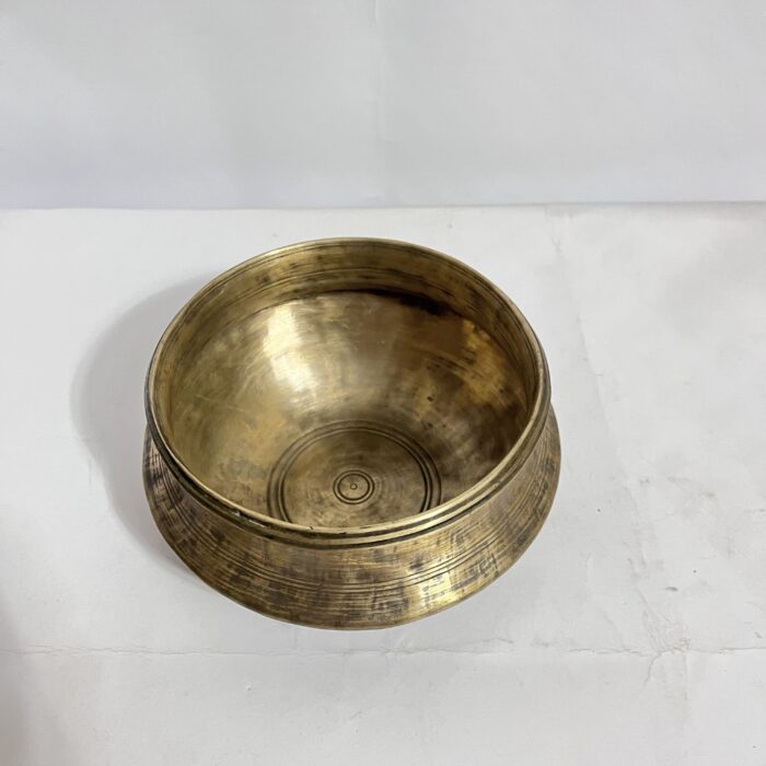 পুরোনো কাসার জাম বাটি – অরিজিনাল কাসা (Bell Metal) বোল | ৮০০ গ্রাম | ৬ ইঞ্চি | কালেক্টর আইটেম - Image 3