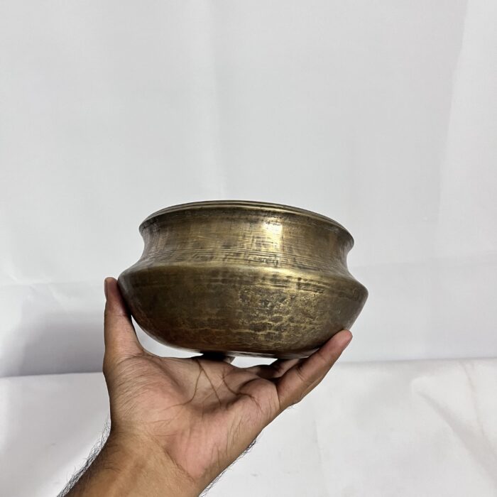 পুরোনো কাসার জাম বাটি – অরিজিনাল কাসা (Bell Metal) বোল | ৮০০ গ্রাম | ৬ ইঞ্চি | কালেক্টর আইটেম - Image 5