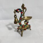 Brass South Indian Mina kari prodip - 7 inchi  - 400 gram - Image 2