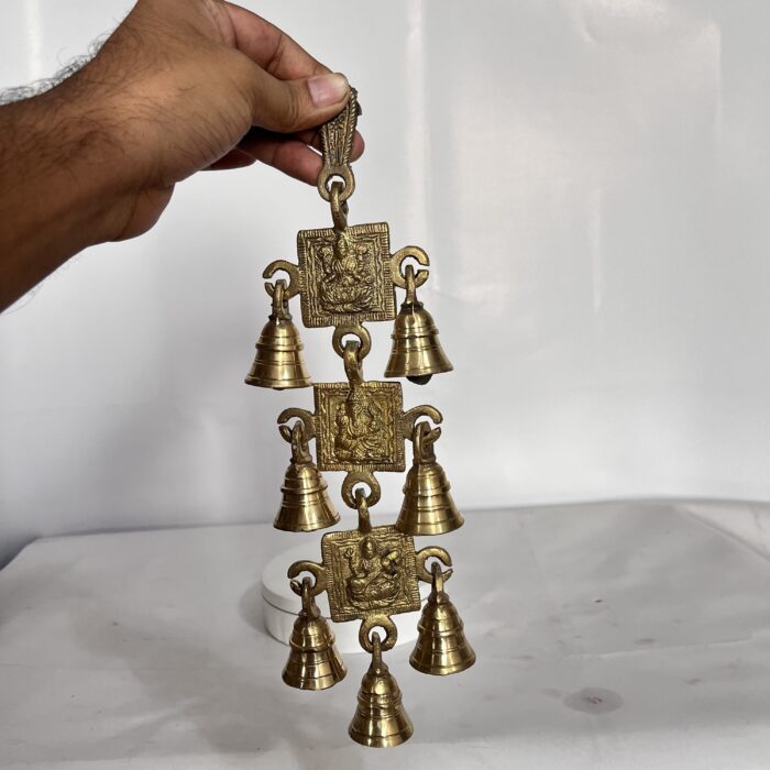 Brass Decorative Wall Hanging - 11 inches - 560 gm - Image 1